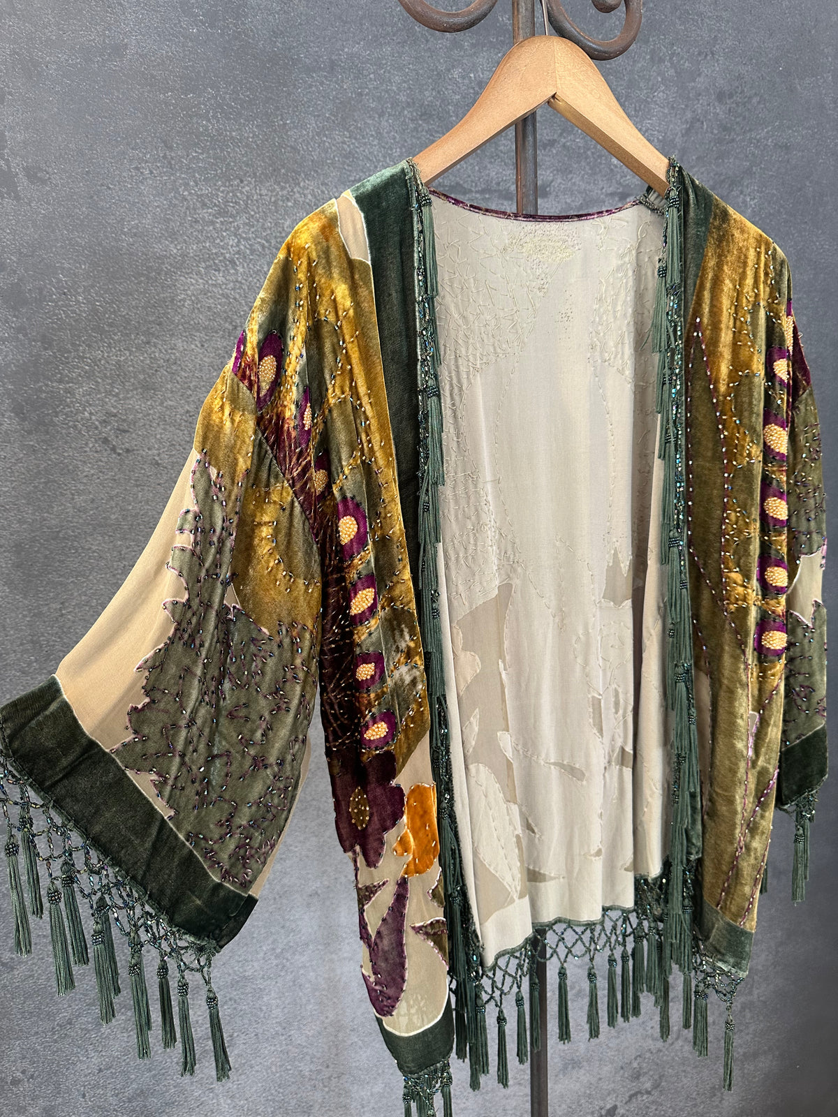 Vintage Short Jacket "Olive Peacock"